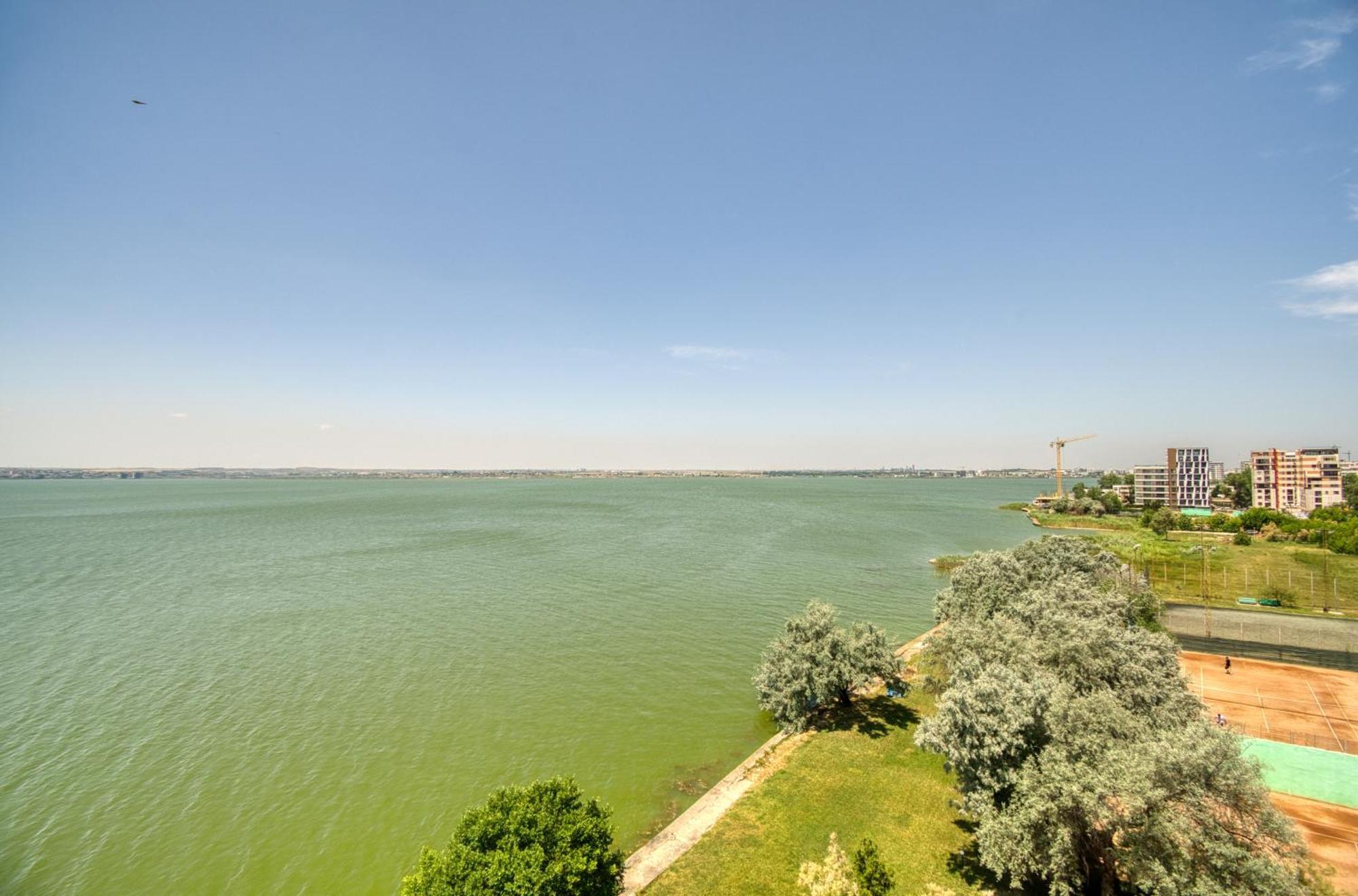 Azure Sea Apartments - Bychoice Mamaia Exterior foto